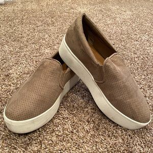 Universal Thread (Target) slip on platform shoes - Women's size 8